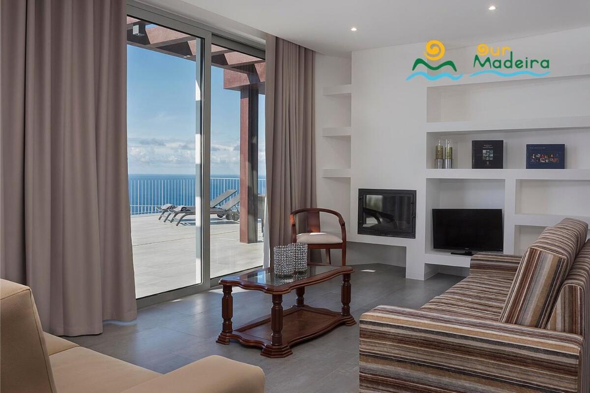 Villa Ourmadeira - Cliffscape, Panoramic Seaviews à Estreito Da Calheta Extérieur photo